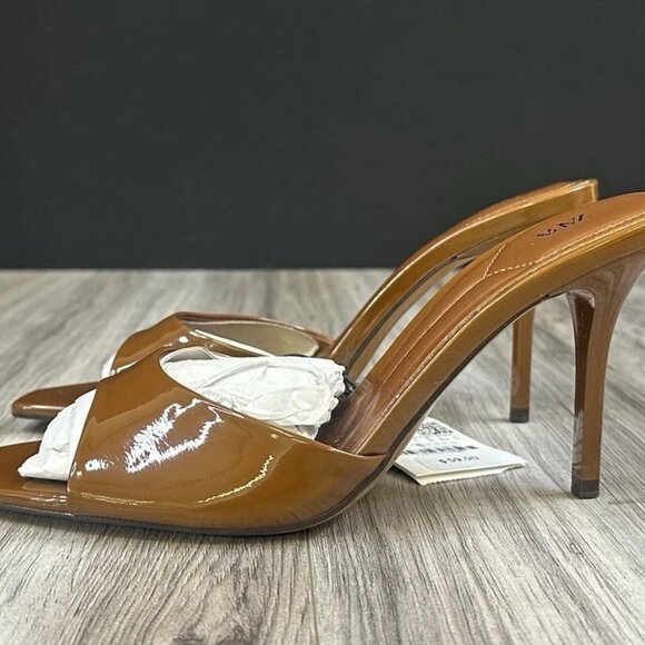 ZARA Patent Leather Stilleto Heeled sandals - Picture 3 of 10